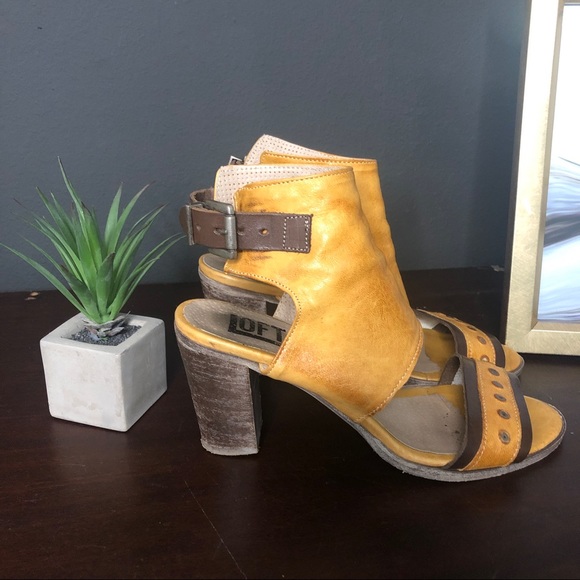 loft store Shoes - Vintage Made in Italy leather heel sandal booties